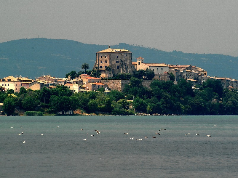 Apre il parco a Rocca Farnese, Capodimonte