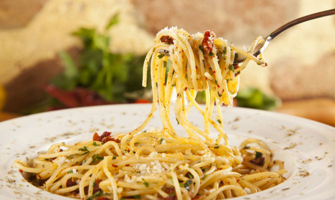 CASTELLIRI FR spaghetti aglio rosso, olio e peperoncino ft www.turismo.it