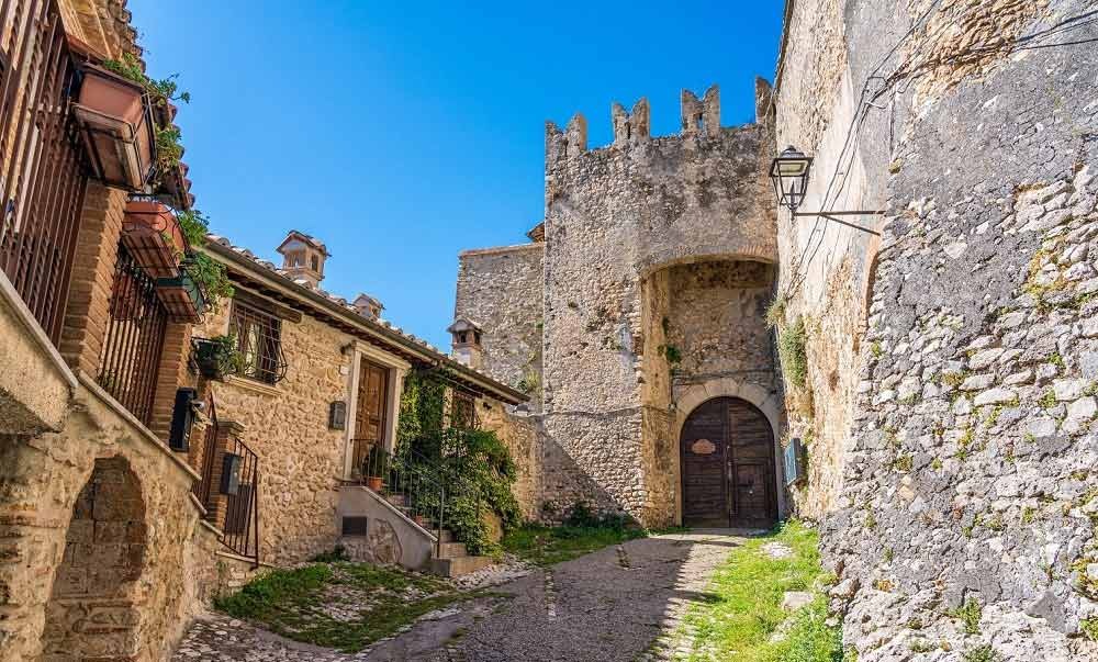 Castello Savelli - Palombara Sabina
