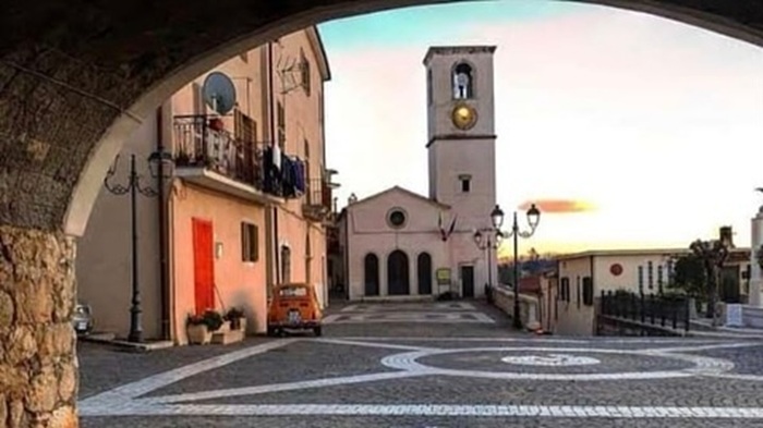 Chiesa Sant'Ambrogio sul Garigliano - Foto FB Pro Loco Terra Murata di Sant'Ambrogio sul Garigliano