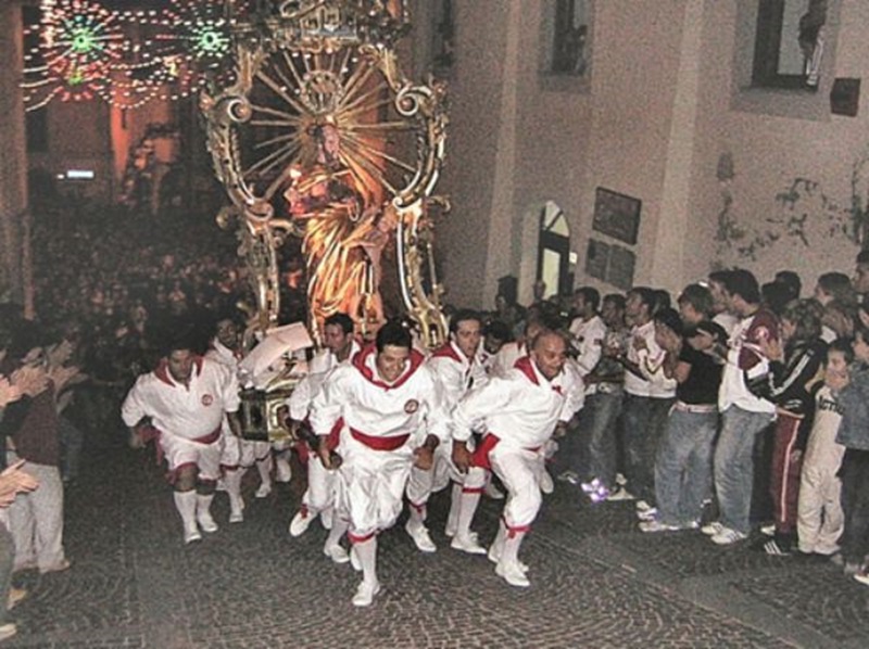 La Corsa della Macchina di San Matteo - Foto comune.fabricadiroma.vt.it