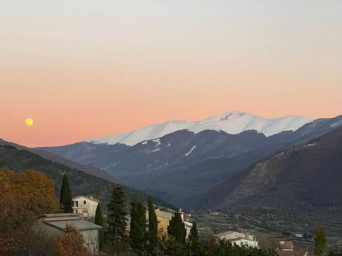Da TREVI NEL LAZIO FR al Monte Viglio a Filettino FR foto Instagram @retrosiandrea