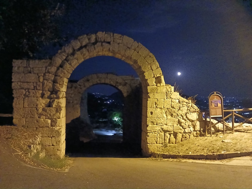 Le antiche mura della città di Ferentino - Foto di FB Pro Loco Ferentino