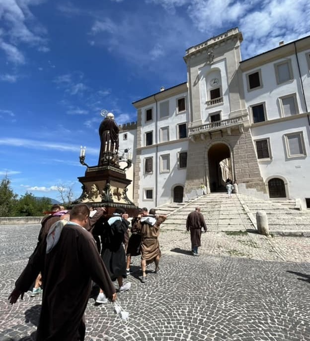 La processione durante la Festa patronale di Sant'Egidio a Filacciano - Foto FB Ente Valorizzazione Filacciano - Pro Loco