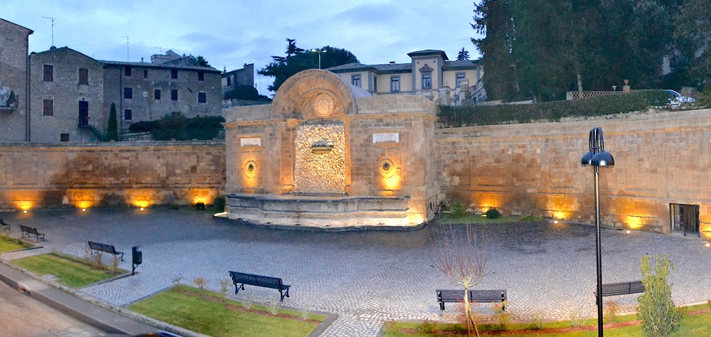Fontana Grande - Foto di comune.grottedicastro.viterbo.it