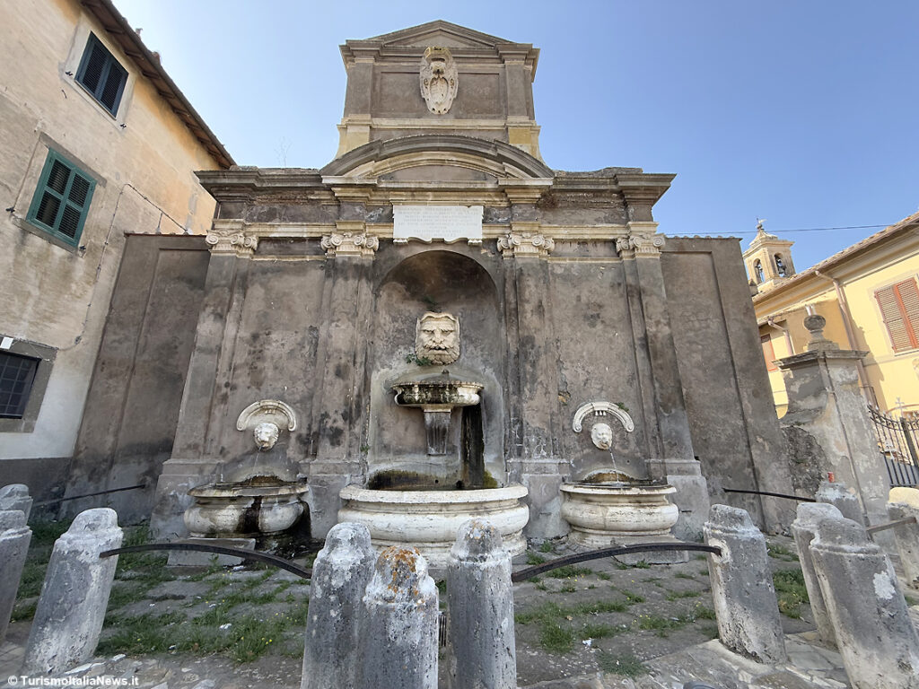 Fontana del Mascherone 