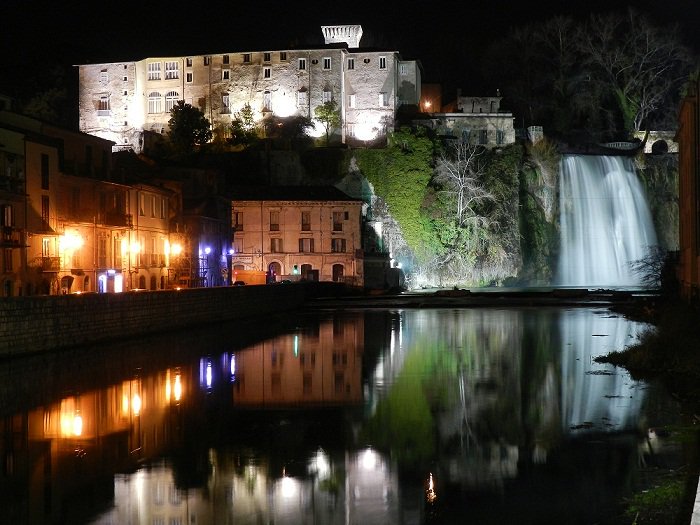 ISOLA DEL LIRI FR by night
