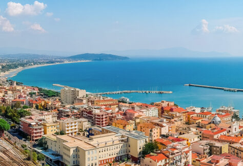 Panoramica di Formia con il suo mare