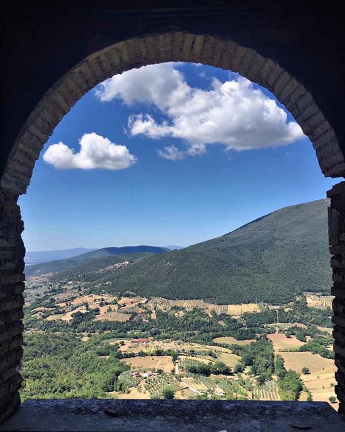 Il panorama da Montasola - Foto FB Visit Montasola