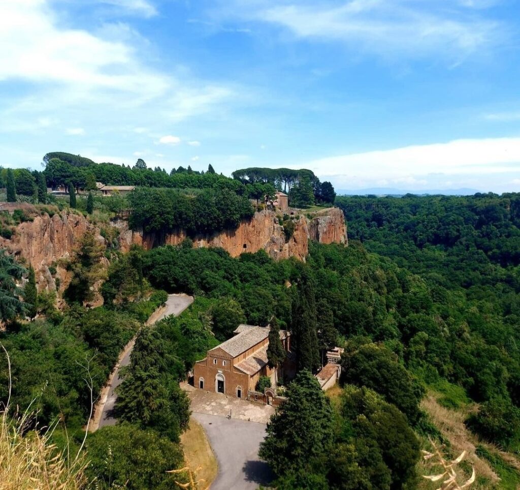 La rupe del Santuario di Maria Santissima ad Rupes