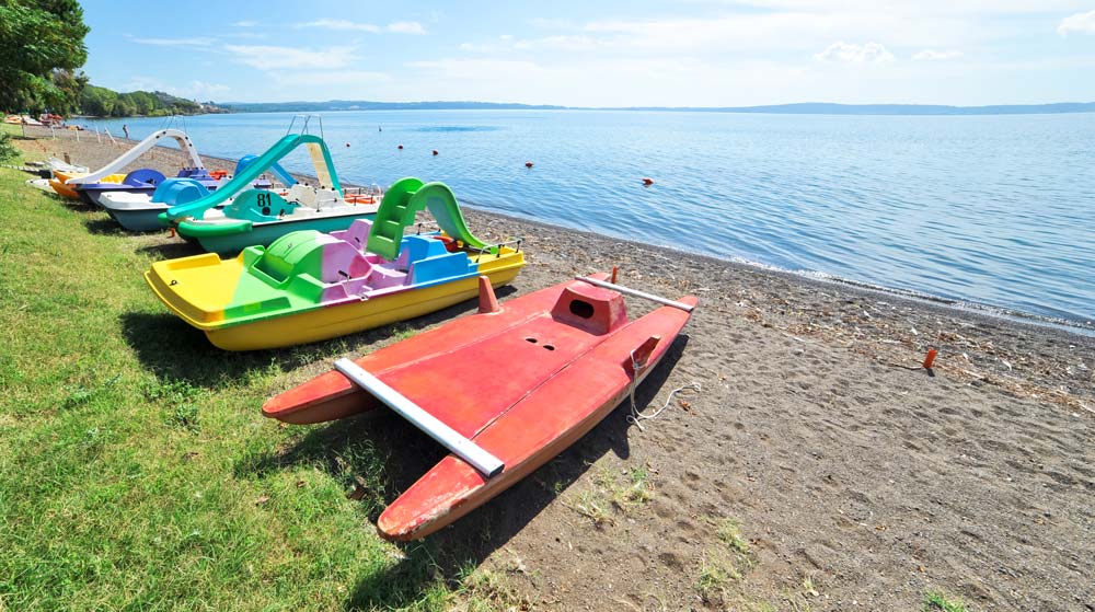 La spiaggia del Lago di Bracciano