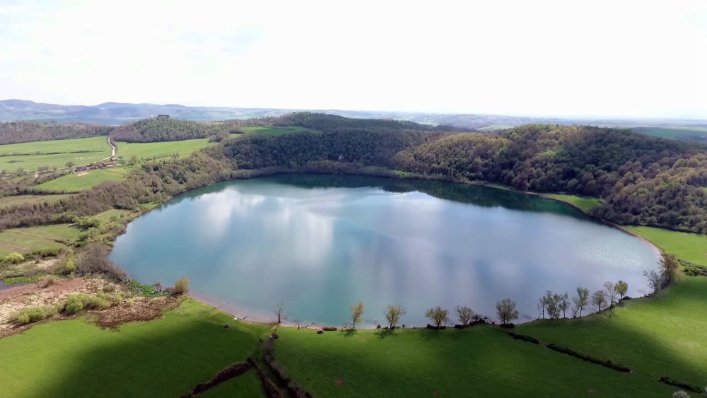 Lago di Mezzano