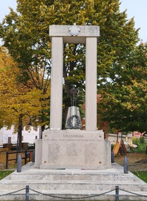 Monumento ai Caduti di Guerra di Vallinfreda