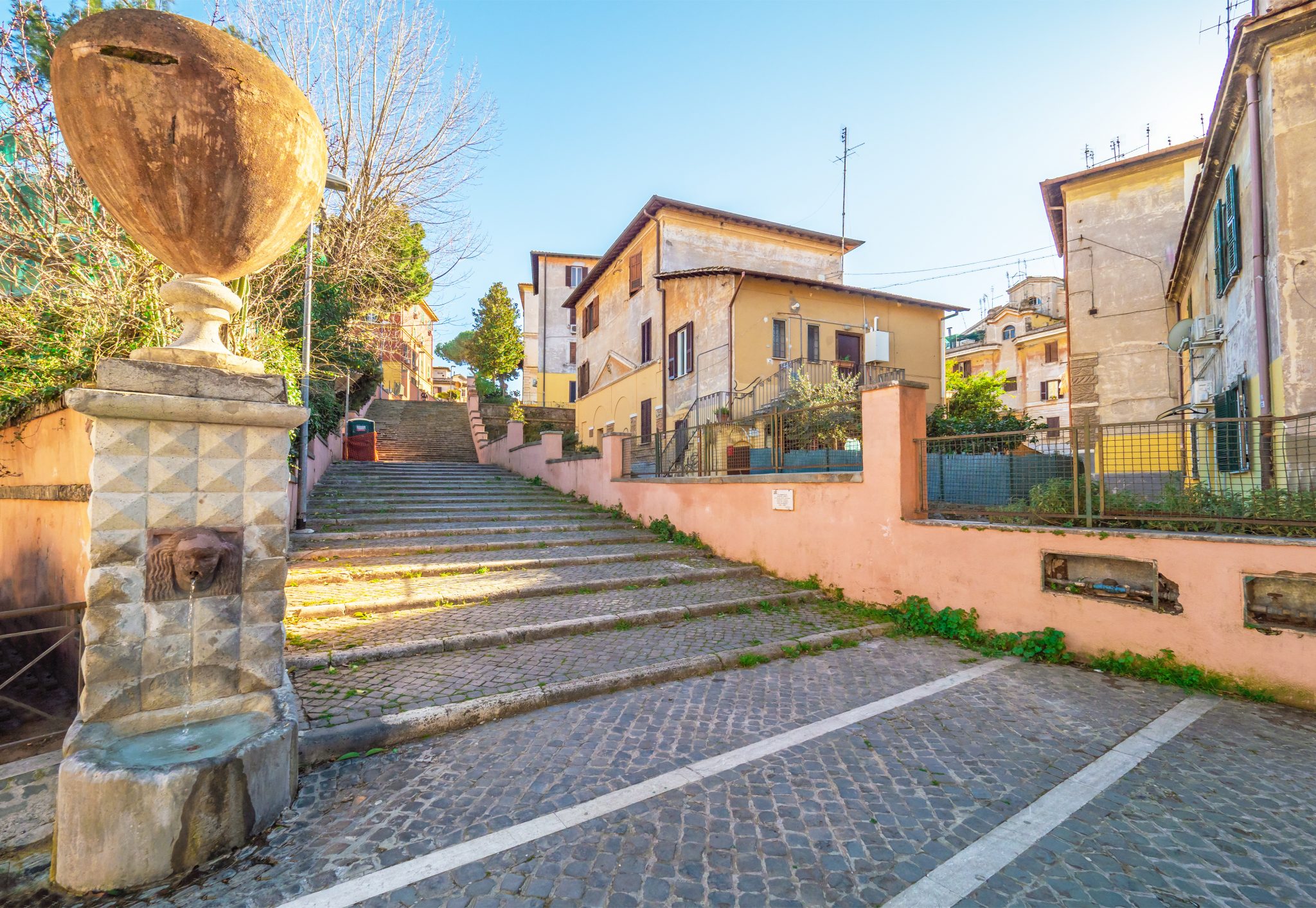 ROMA GARBATELLA Fontana della Carlotta