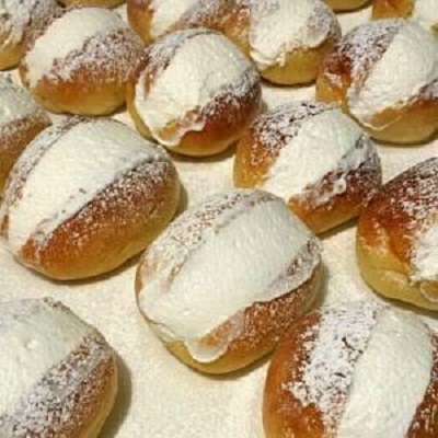 ROMA maritozzi con la panna