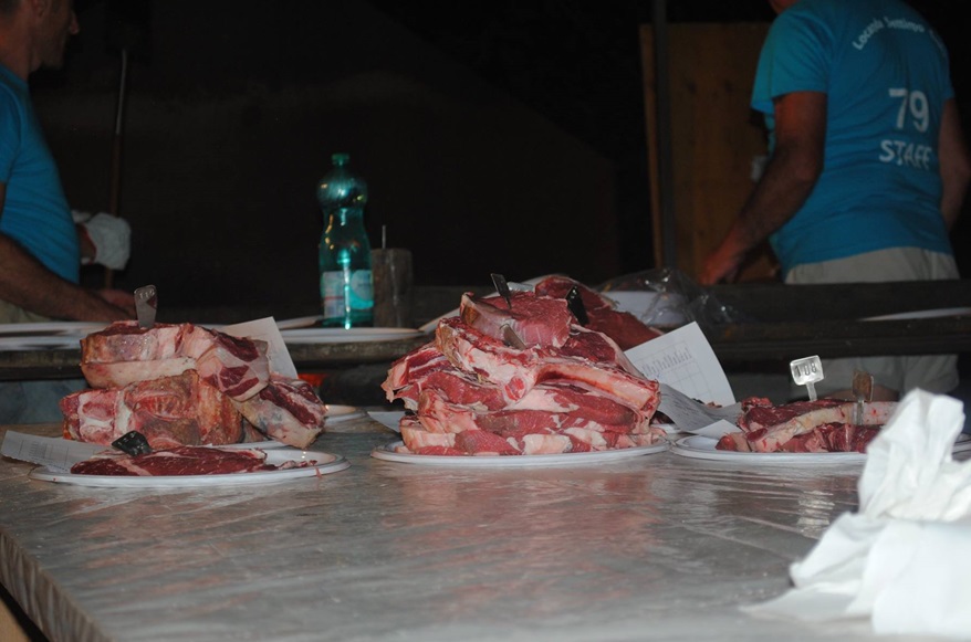 Sagra della Bistecca Chianina a Lubriano - Foto di FB Pro Loco Lubriano