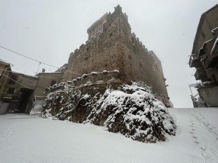 TREVI NEL LAZIO FR Castello Caetani foto Instagram @retrosiandrea