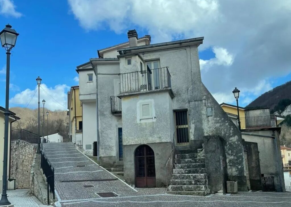 Uno scorcio di San Biagio Saracinisco - Foto FB Visit_sanbiagiosaracinisco