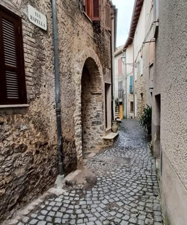 Vicoli di Marano Equo - Foto FB Comune di Marano Equo