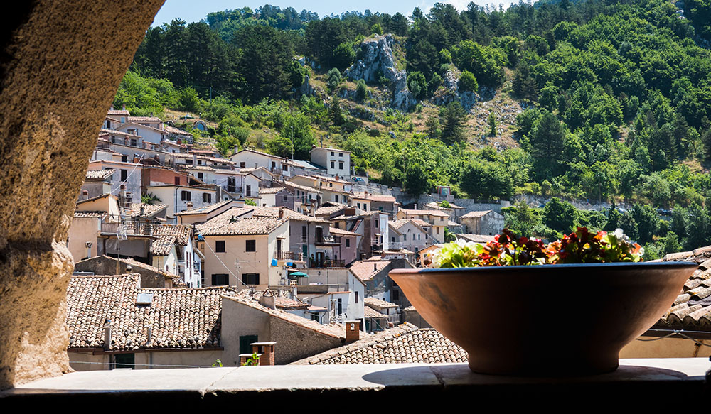 Scorcio su Cervara di Roma