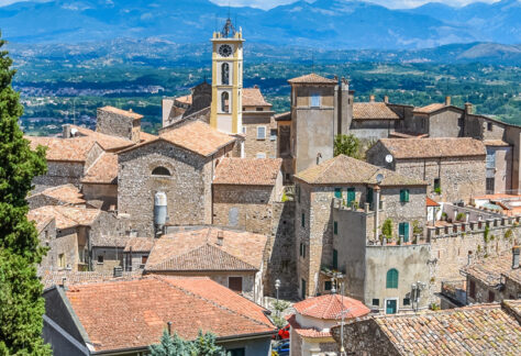 Panoramica di Falvaterra - Foto di e55evu da Adobe Stock