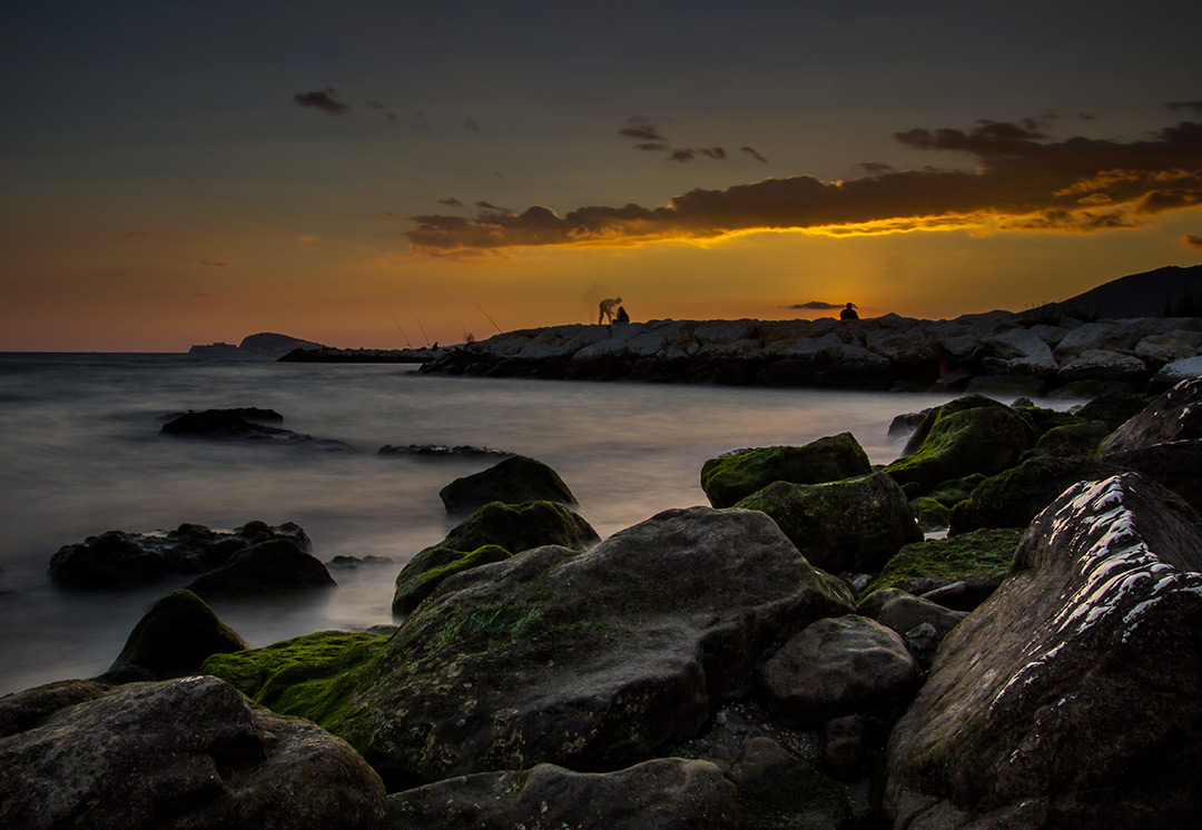 Tramonto su una spiaggia di Formia