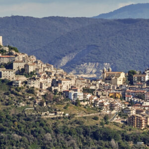 Panoramica di Guidonia Montecelio - Foto di flafabri da Adobe Stock