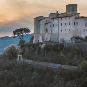 Panoramica di Montenero Sabino al crepuscolo