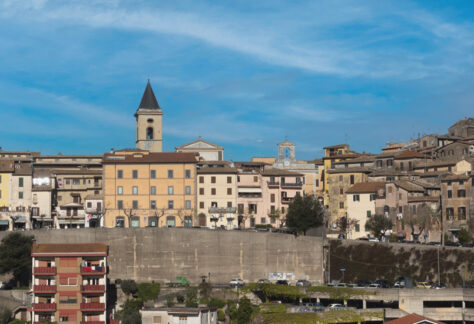 Panoramica di Paliano - Foto di mcdowelljohn da Adobe Stock