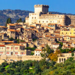 Panoramica di Sermoneta - Foto di Freesurf da Adobe Stock