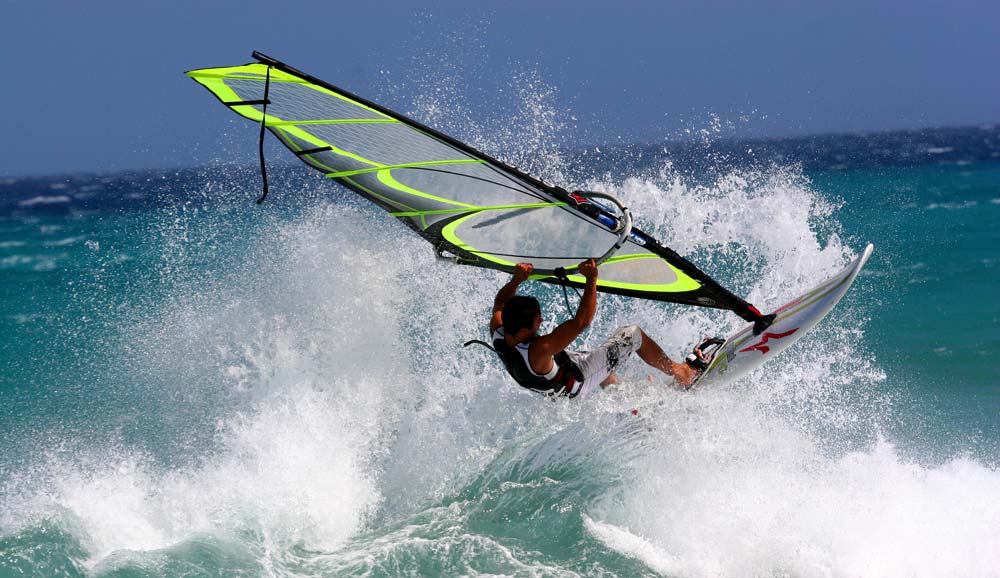 windsurf