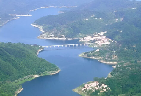 Panoramica del Lago del Salto