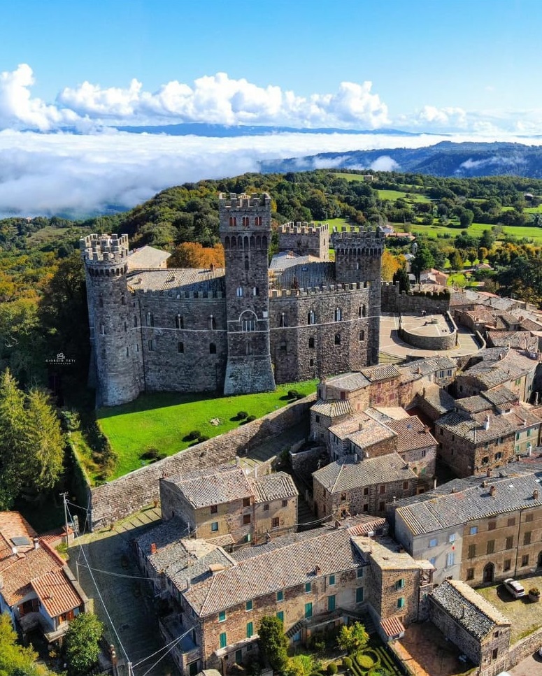 ACQUAPENDENTE VT Castello di Torre Alfina foto IG @giorgioteti