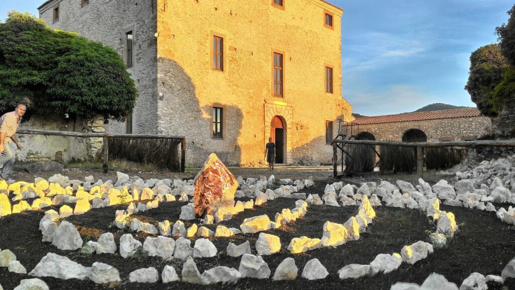 il Labirinto a Borgo Antuni - Facebook @castelditora