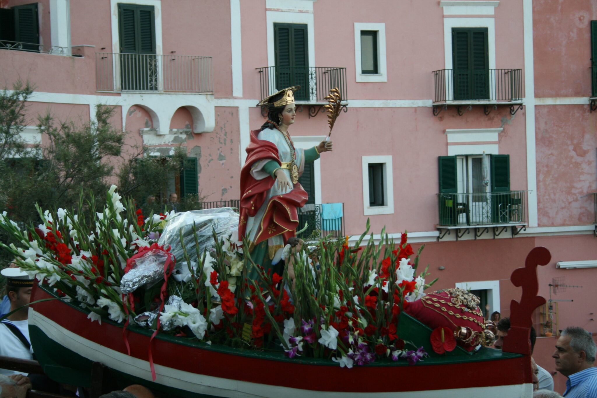 festa-di-s-candida-le-mongolfiere-di-ventotene-visitlazio
