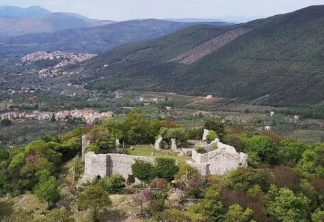 Parco dei Monti Lucretili RM E RI veduta panoramica foto di Luciano