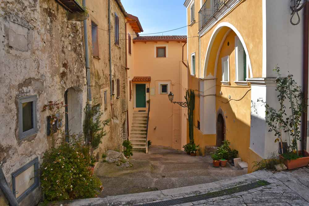 Scorcio del Borgo di Maranola di Formia