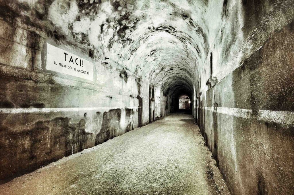 Le gallerie del Bunker, foto da www.bunkersoratte.it