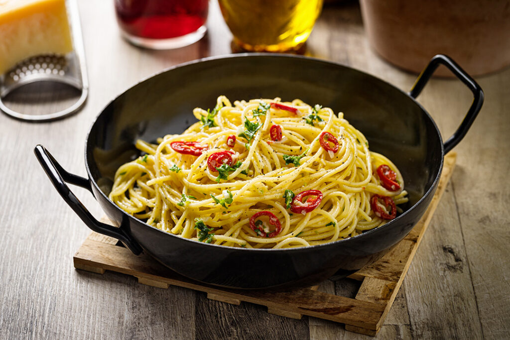 spaghetti aglio olio e peperoncino