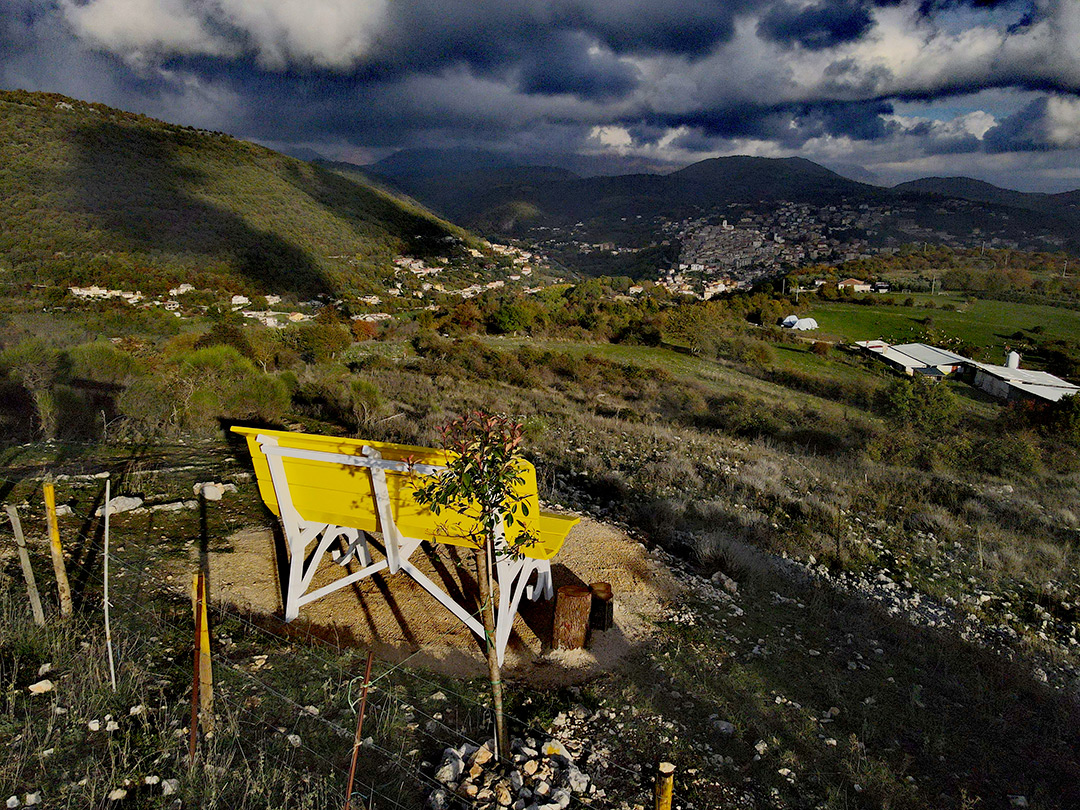 Big Bench 328 con panorama di Fiuggi