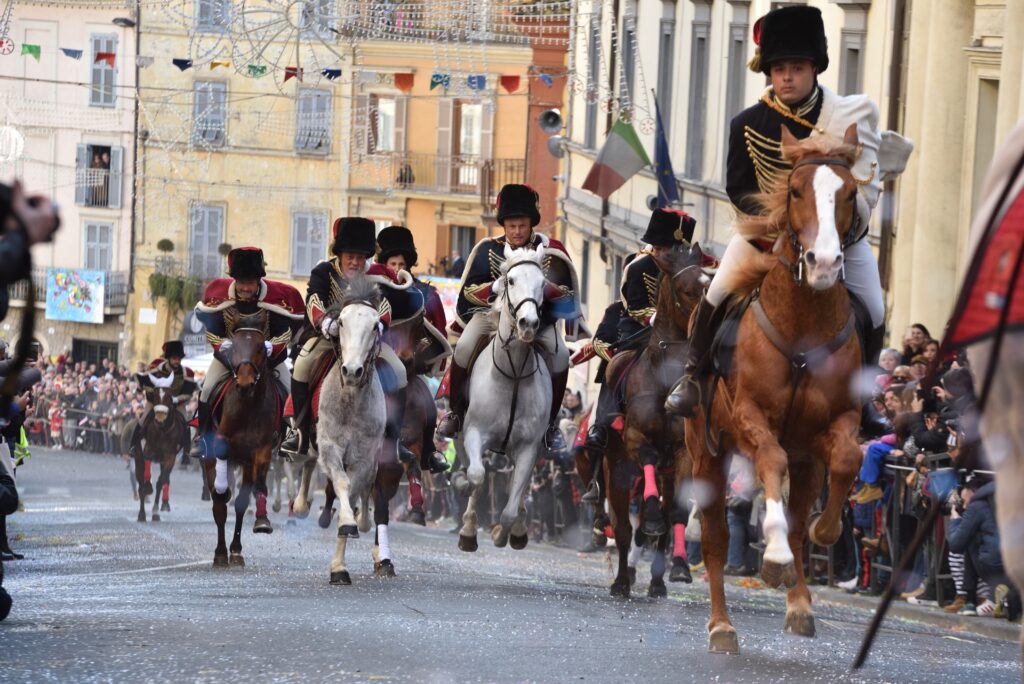 Parata degli Ussari al Carnevale Storico di Ronciglione