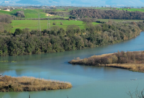 Panoramica della riserva Nazzano Tevere Farfa - Foto di Gianluca Rasile da Adobe Stock
