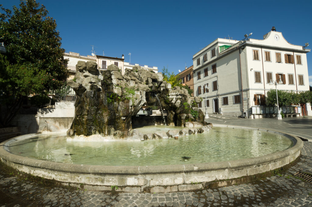 Fontana degli Scogli