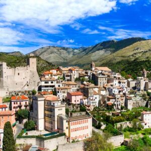 Panoramica sul borgo di Itri