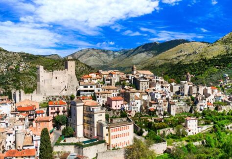 Panoramica sul borgo di Itri