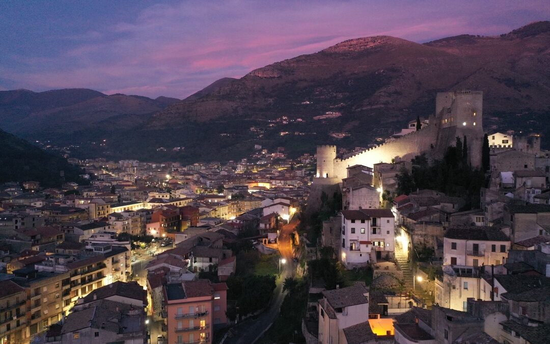 Fuochi di San Giuseppe a Itri