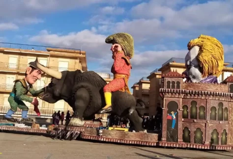 Santi Cosma e Damiano LT Carnevale Campagnolo carri - www.carnevalecampagnolo.it