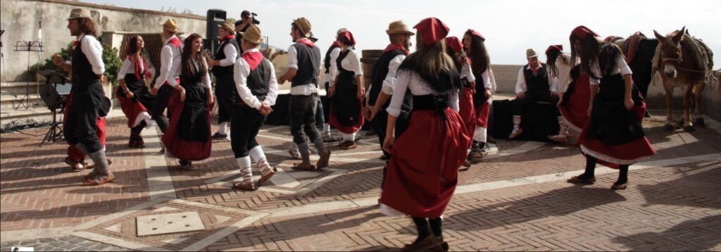 Festa della Vendemmia - www.visitacuto.it