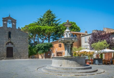 Immagine di Piazza del Gesù a Viterbo