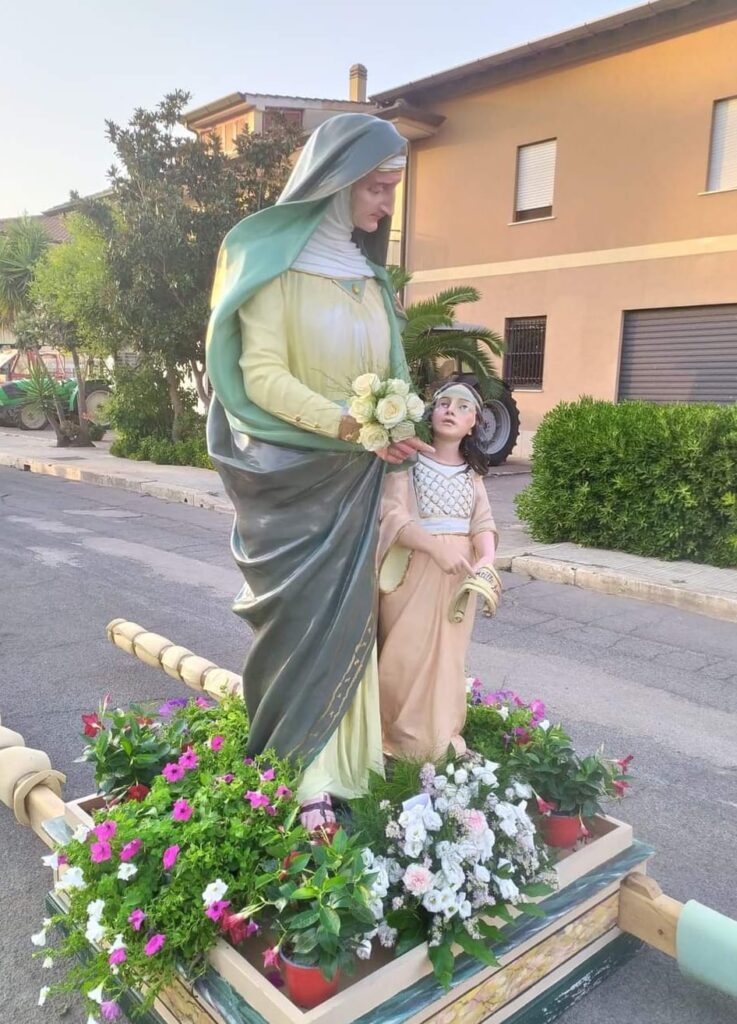 la Processione alla Festa Patronale di Sant'Anna- Facebook @FestaPatronalePontinia